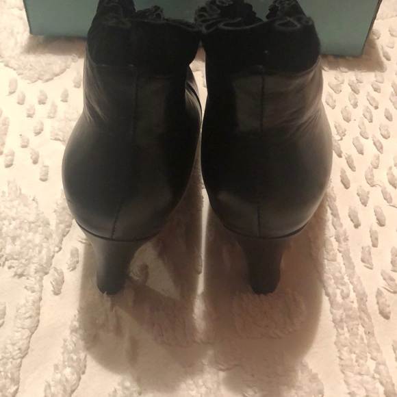 Boots - Picture 2 of 4
